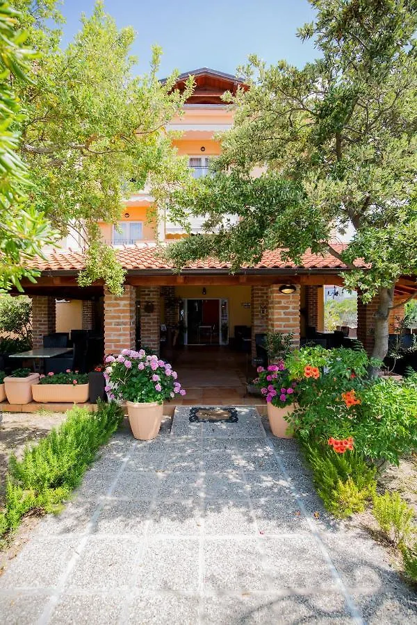 Hotel Villa Tamaris Palit