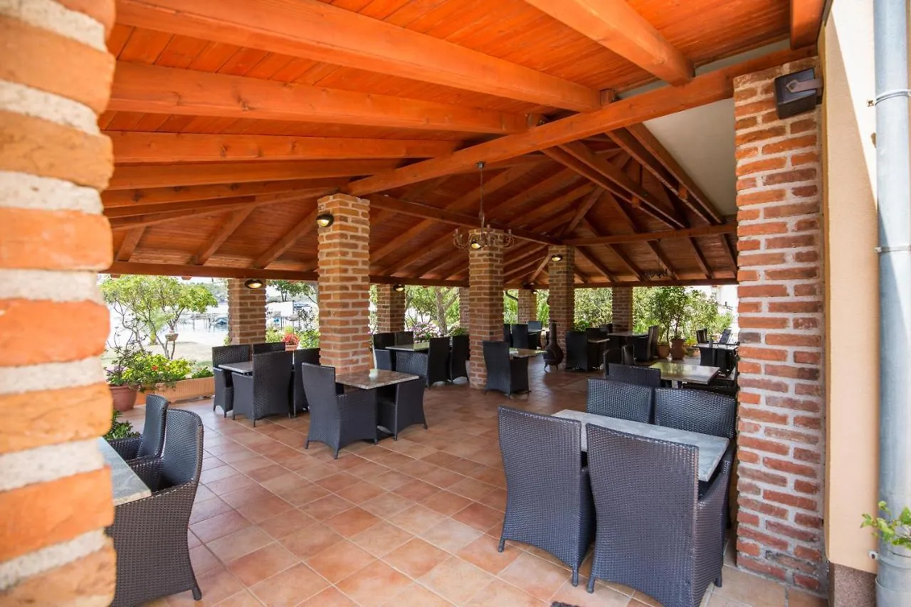 Villa Tamaris Palit Hotel
