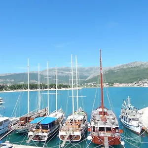 And Porat Stobreč